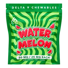 Empaque de gomitas California Leaf Uplift Delta 9 sabor sandía con diseño verde y rojo de 50mg